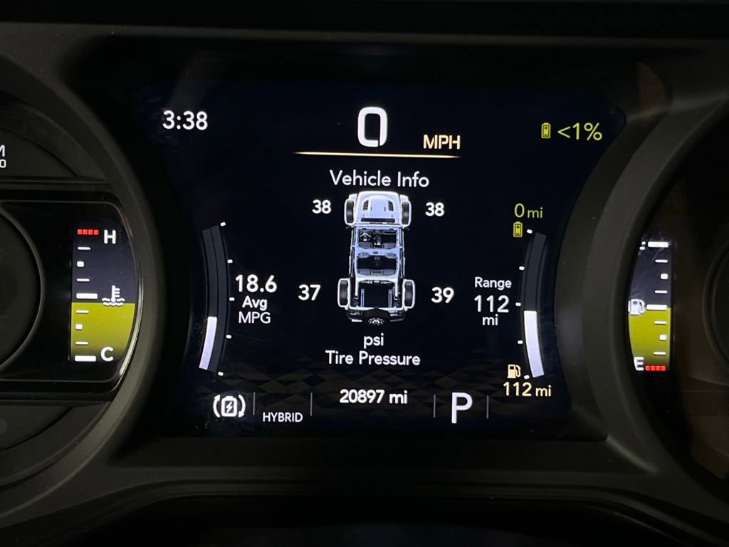 Used 2024 Jeep Wrangler Unlimited image 15