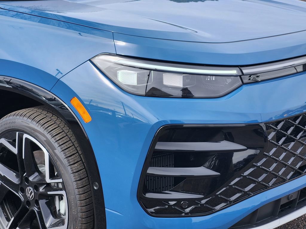 New 2026 Volkswagen Tiguan SEL R-Line image 28