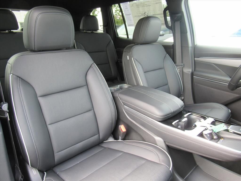 New 2026 Buick Enclave Preferred w/ Power Package image 8