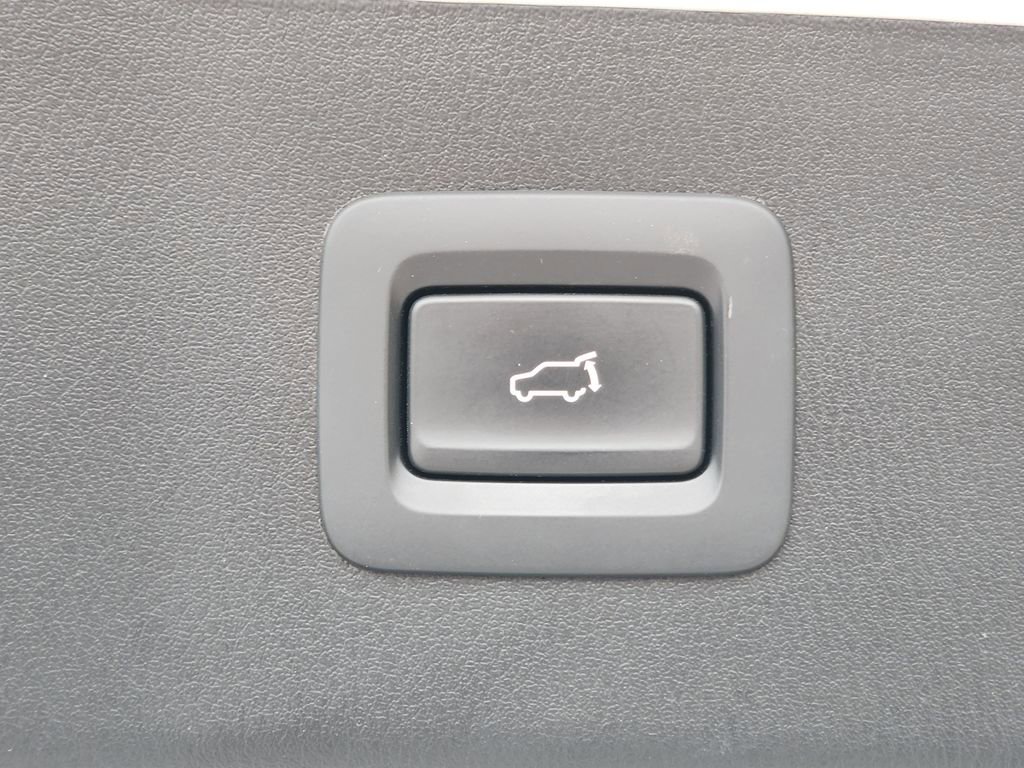Used 2024 MAZDA CX-5 Signature image 17
