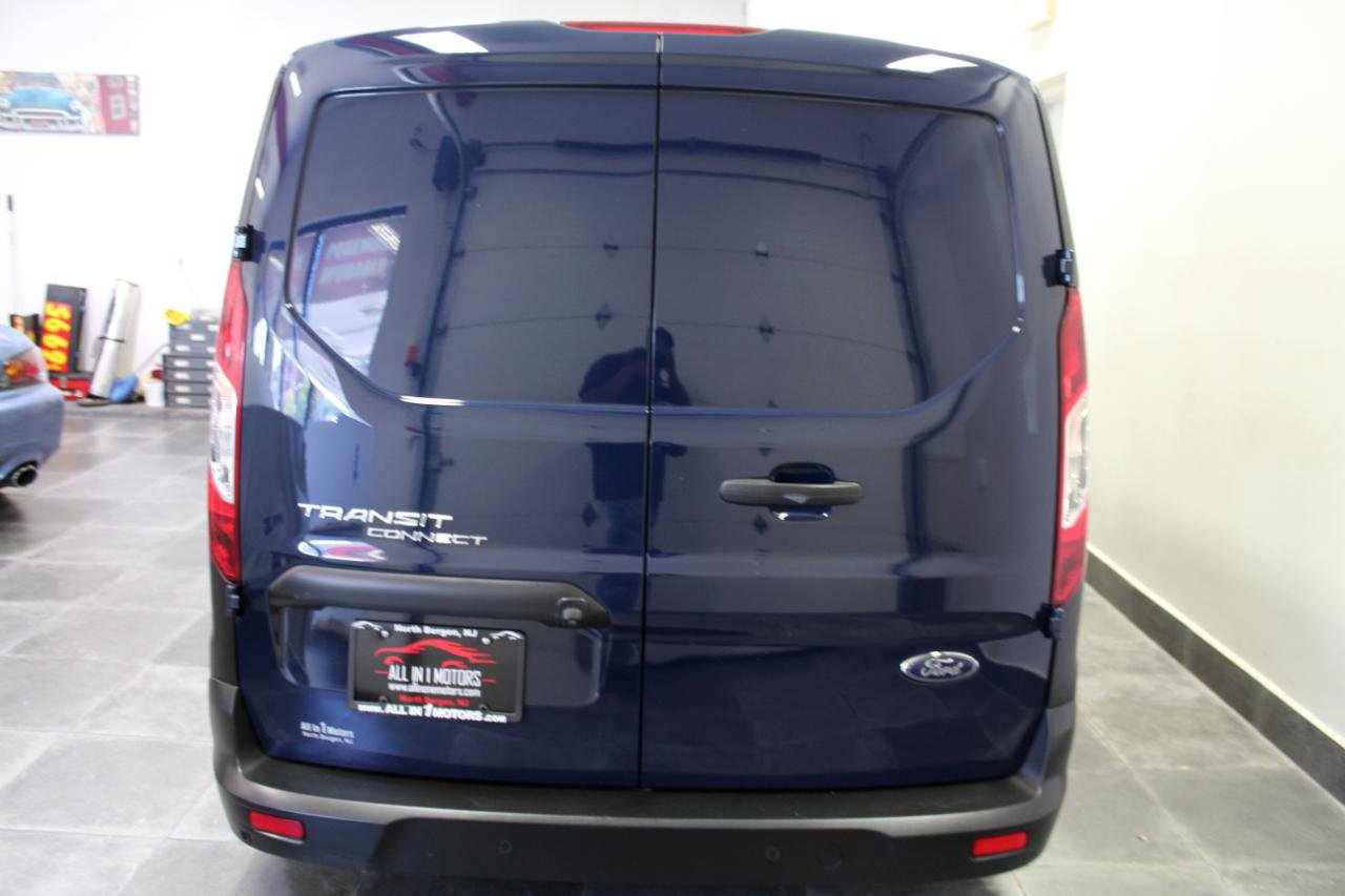 Used 2021 Ford Transit Connect XL FWD image 5