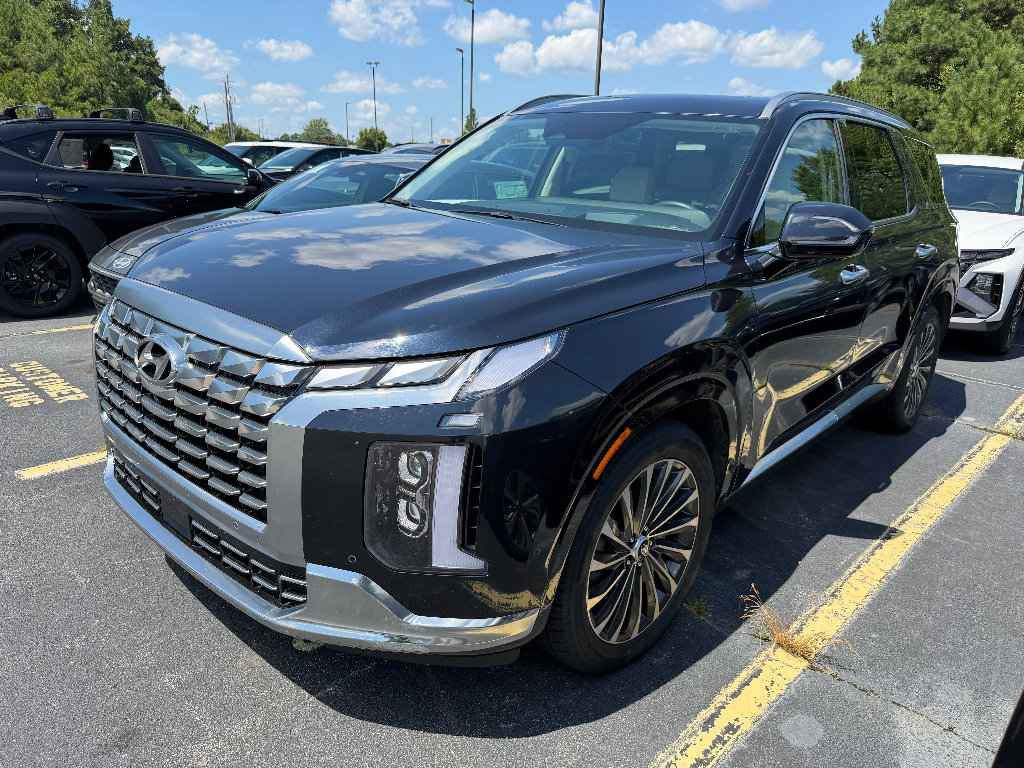 Used 2024 Hyundai Palisade Calligraphy AWD/4WD image 1
