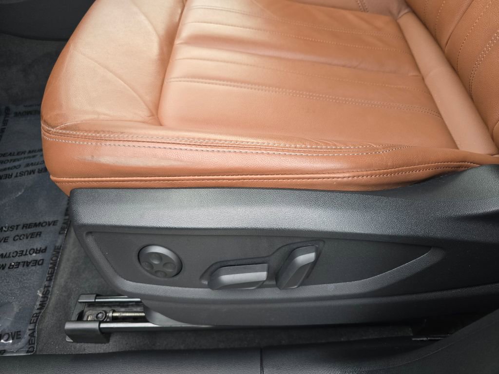 Used 2023 Audi Q5 2.0T Premium w/ Convenience Package image 15