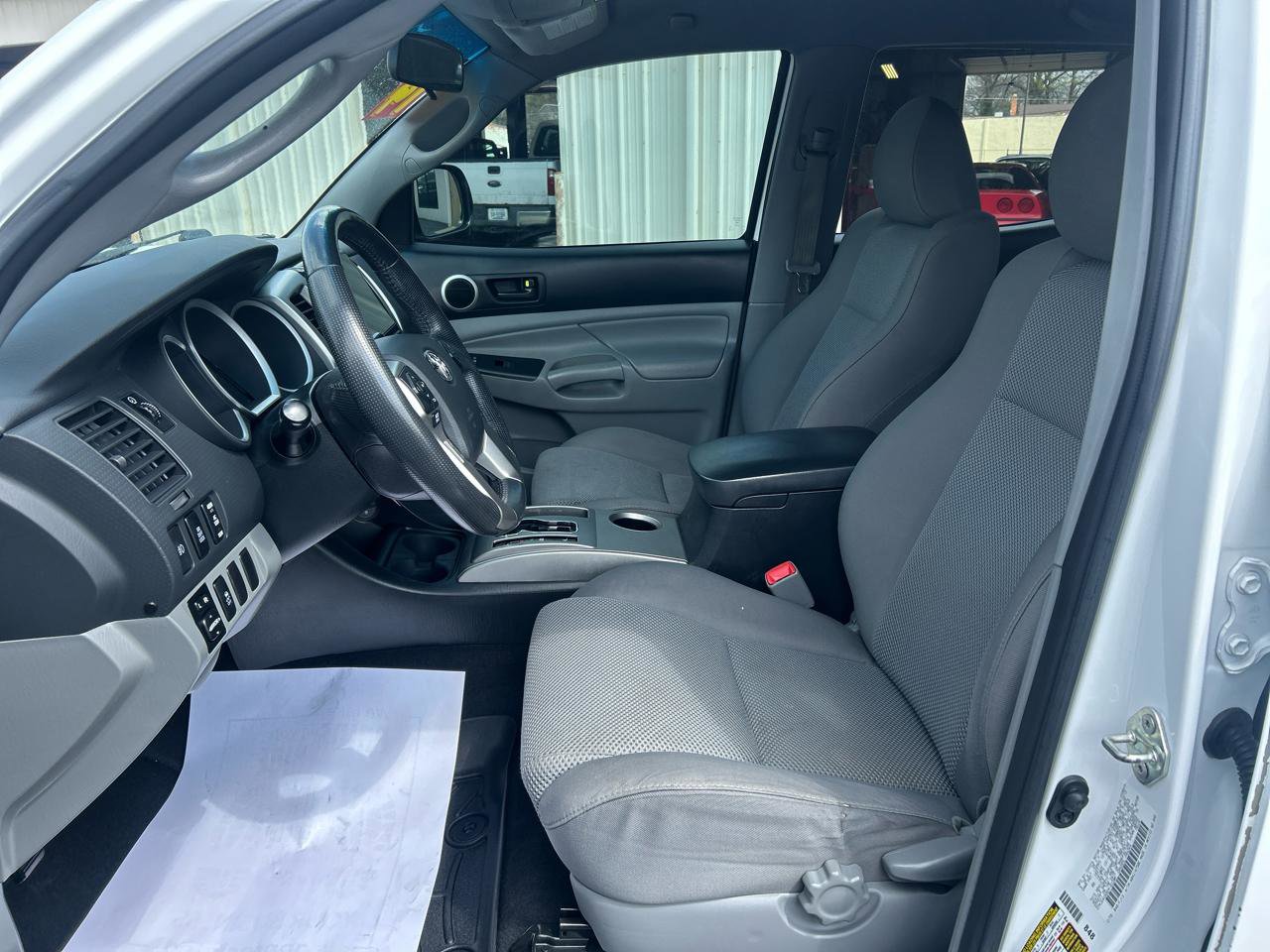 Used 2014 Toyota Tacoma PreRunner w/ TRD Off-Road Package RWD image 13