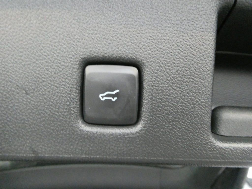 Used 2022 Ford Escape Titanium w/ Titanium Elite Package AWD/4WD image 34