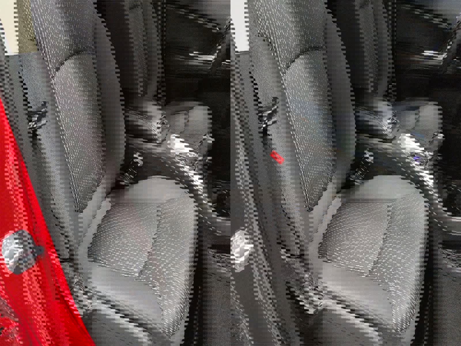 Certified 2018 Dodge Journey SE image 21