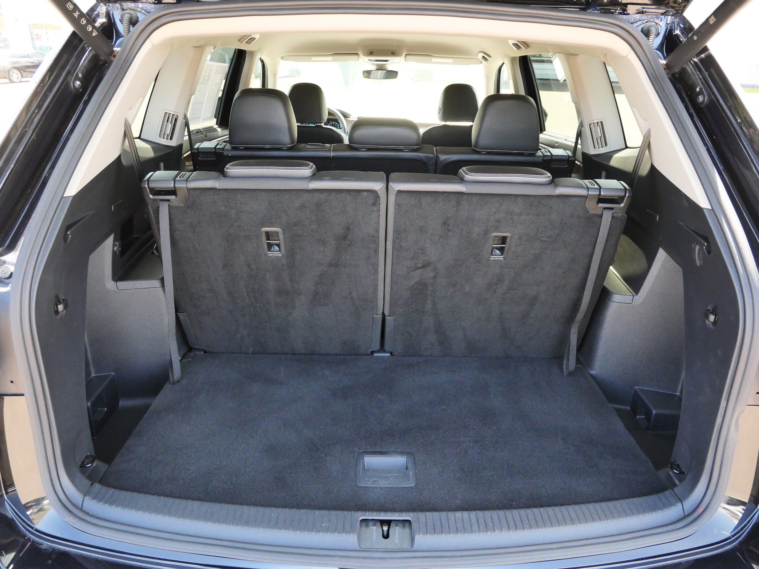 Certified 2024 Volkswagen Atlas SE AWD/4WD image 18