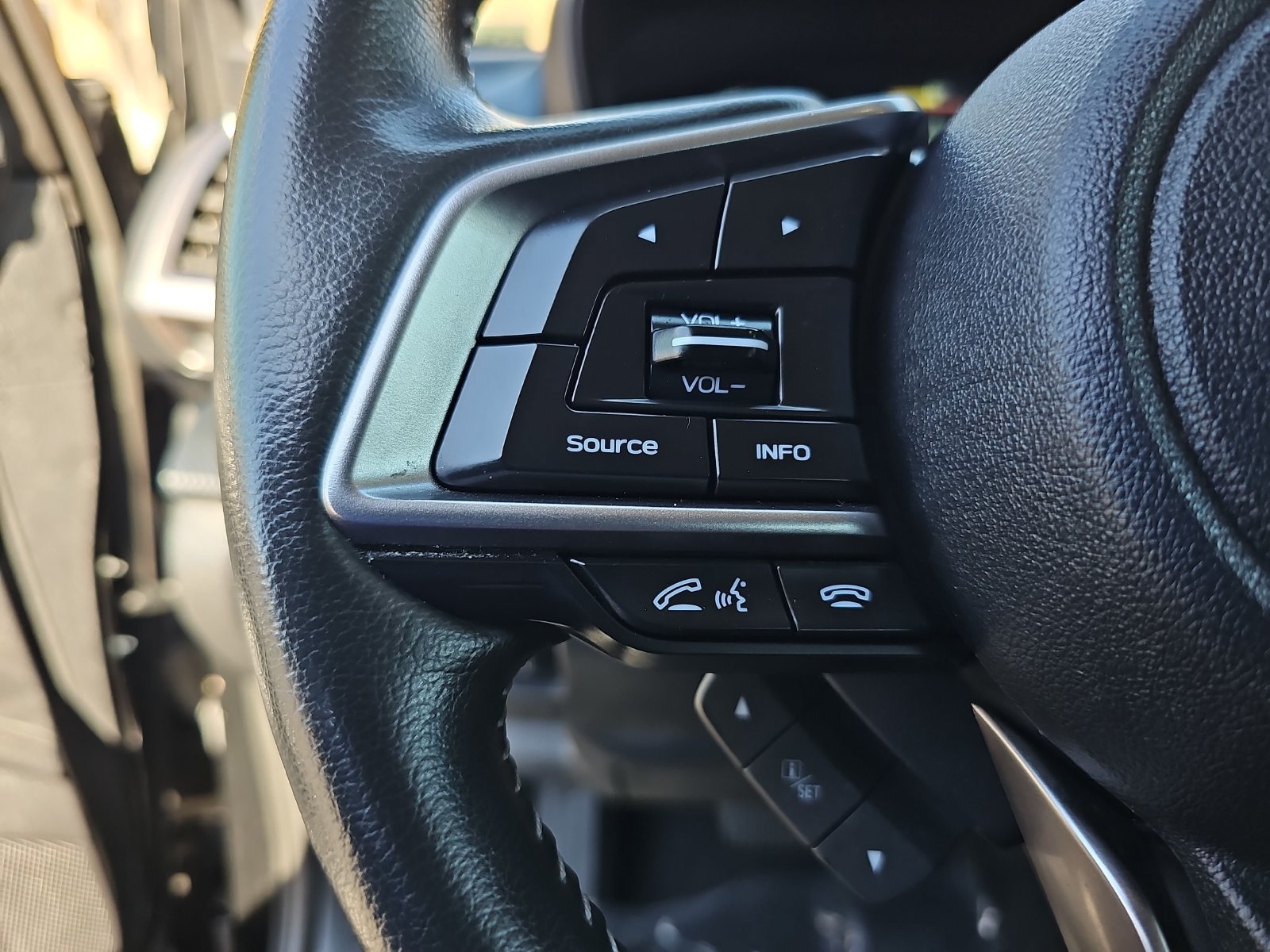 Certified 2023 Subaru Forester Touring AWD/4WD image 17