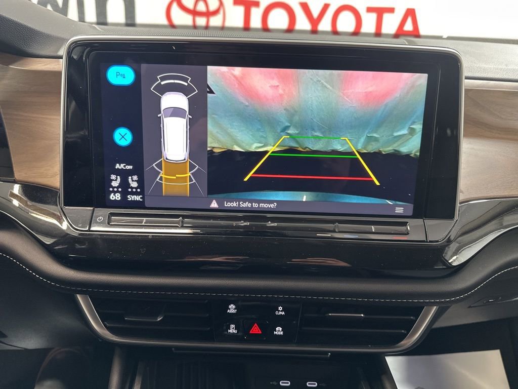 Used 2025 Volkswagen Atlas SE AWD/4WD image 31