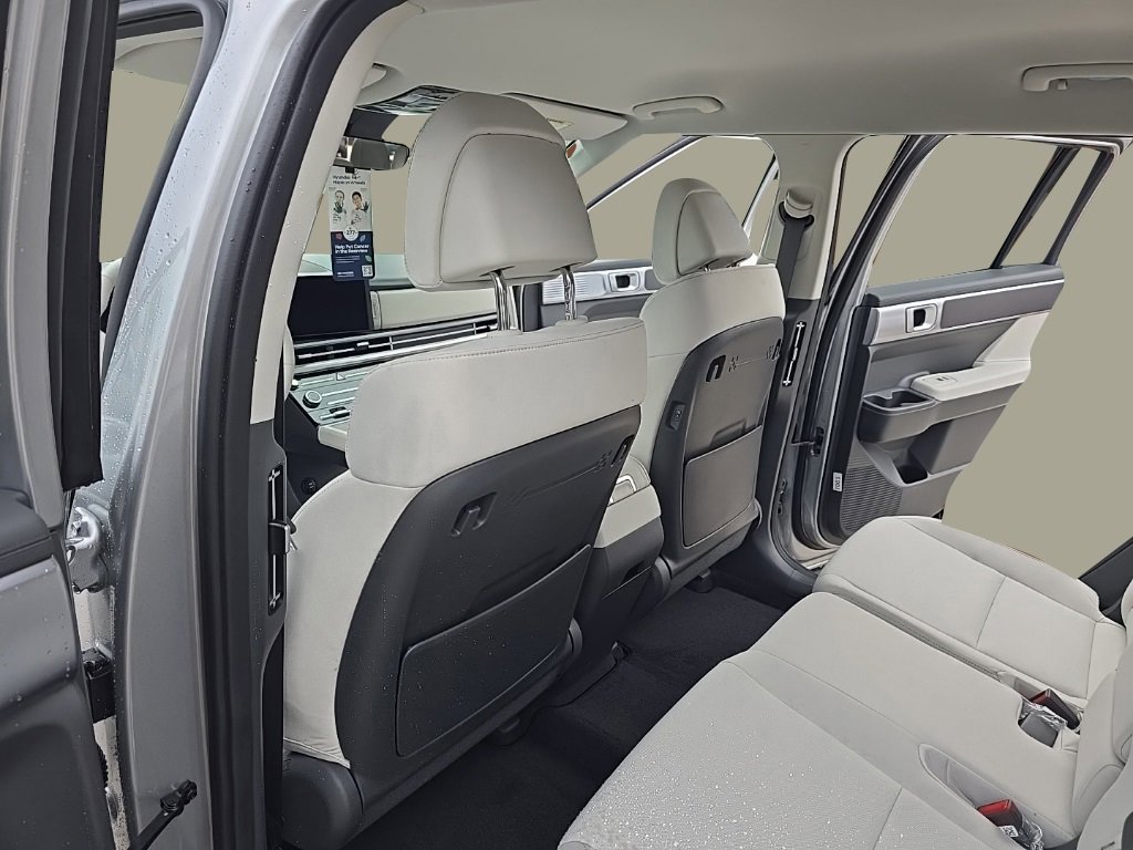 New 2026 Hyundai Santa Fe SE image 12