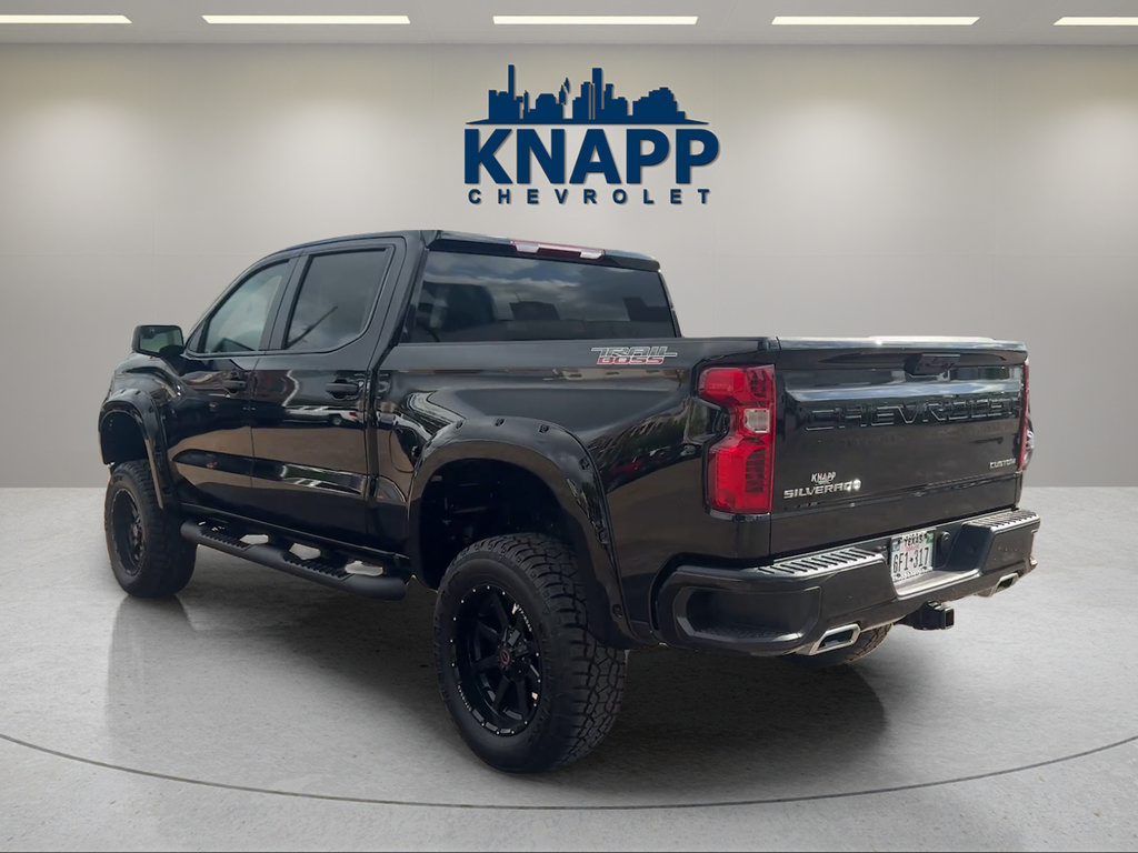 Used 2026 Chevrolet Silverado 1500 Custom Trail Boss AWD/4WD image 5