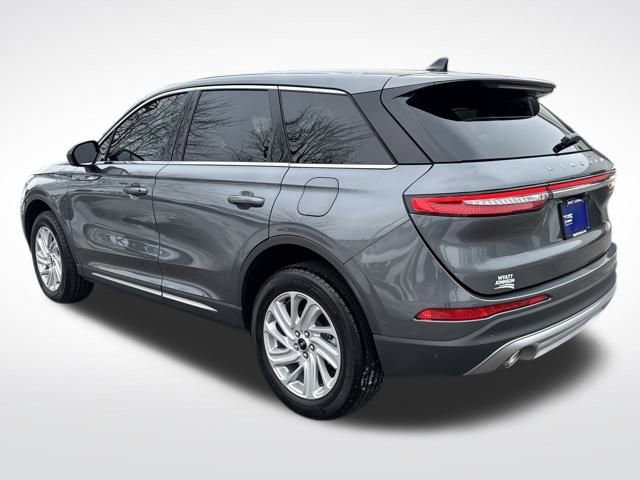 Used 2025 Lincoln Corsair FWD image 3