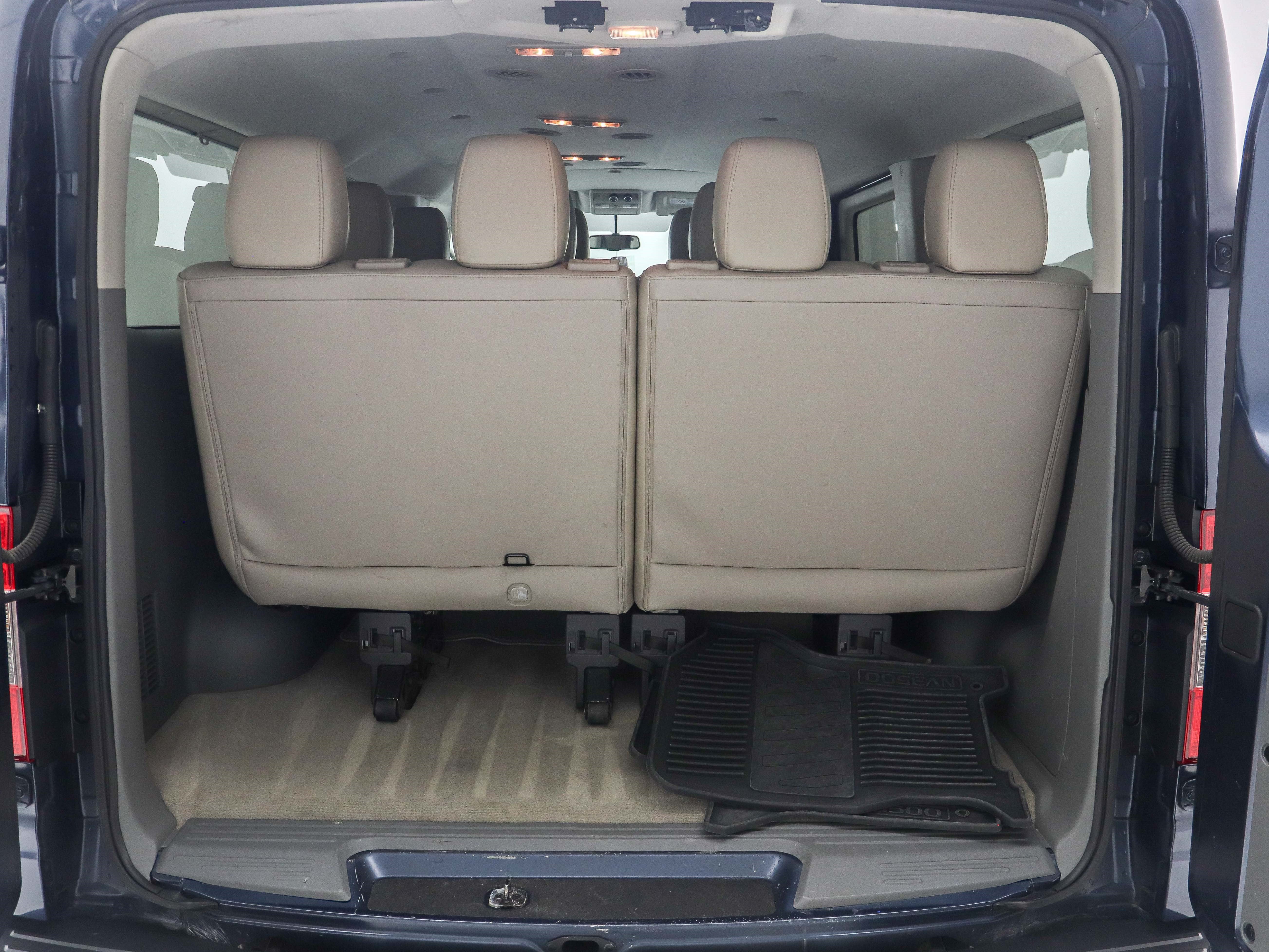 Used 2021 Nissan NV 3500 SL RWD image 11