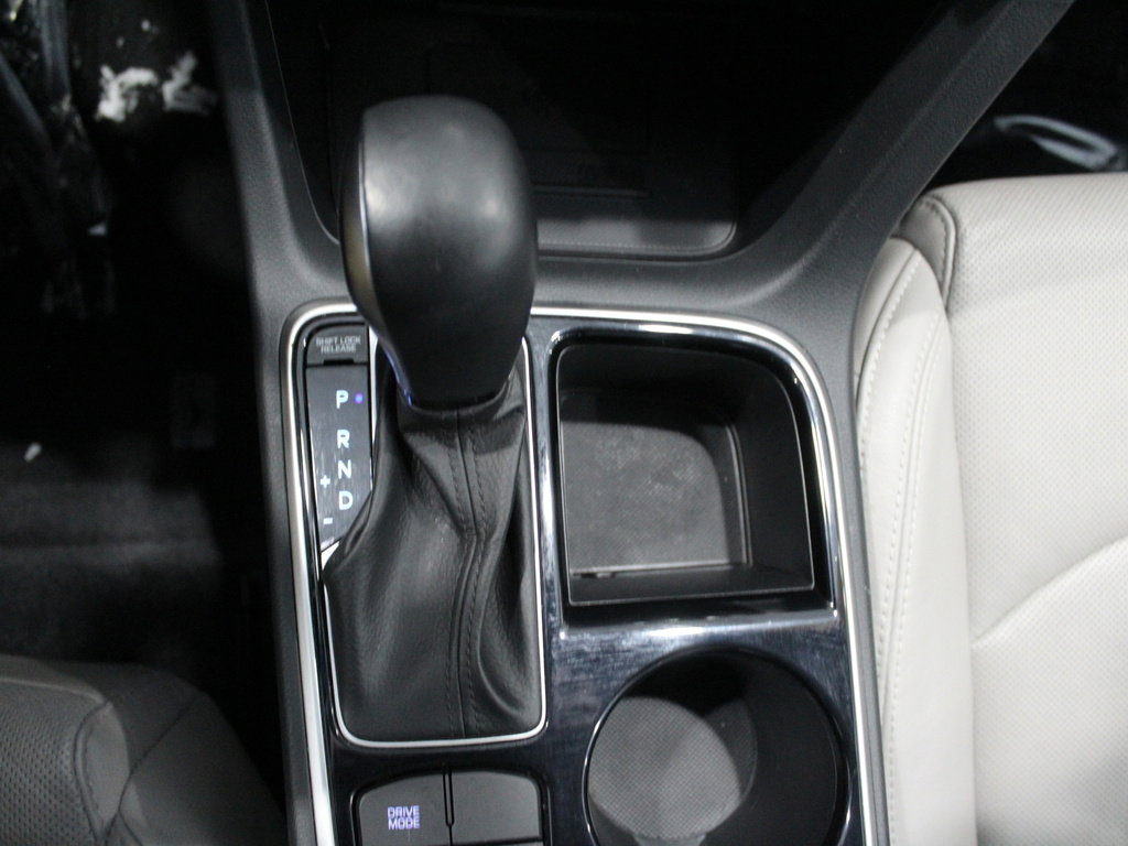 Used 2019 Hyundai Sonata Limited image 30