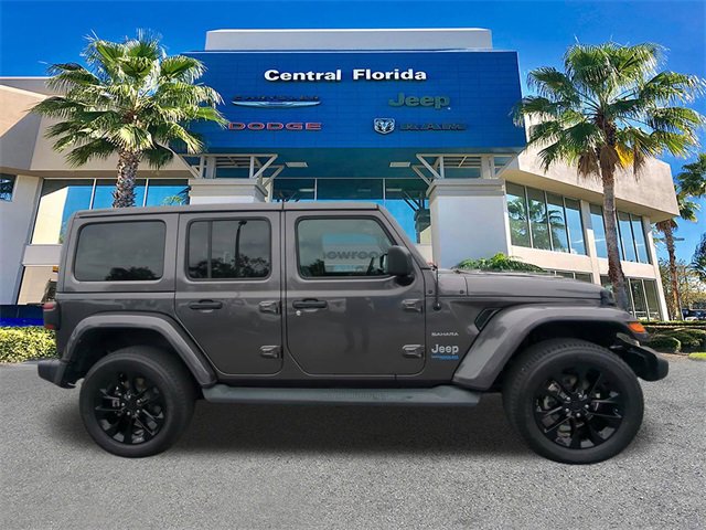 Used 2021 Jeep Wrangler Unlimited Sahara w/ Safety Group image 4