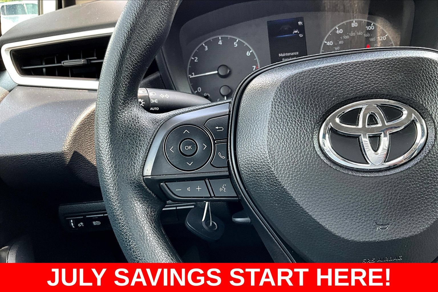 Used 2025 Toyota Corolla LE w/ LE Premium Package FWD image 15