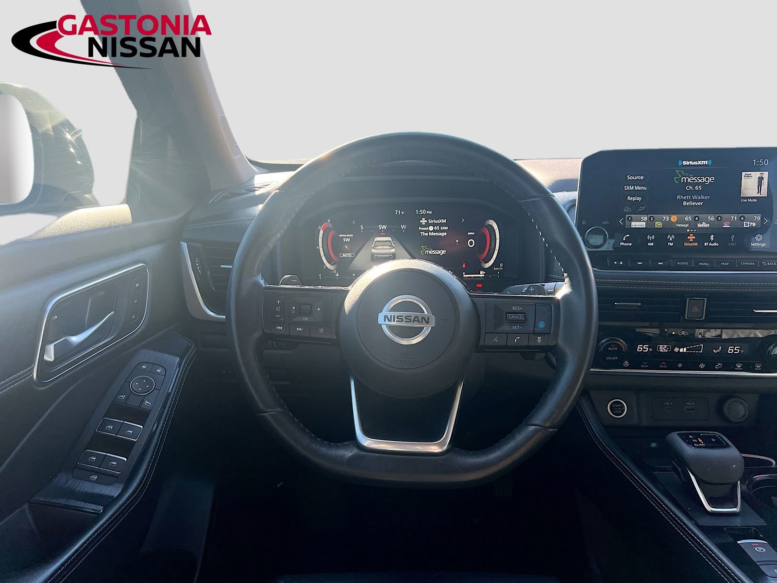 Used 2021 Nissan Rogue Platinum image 30