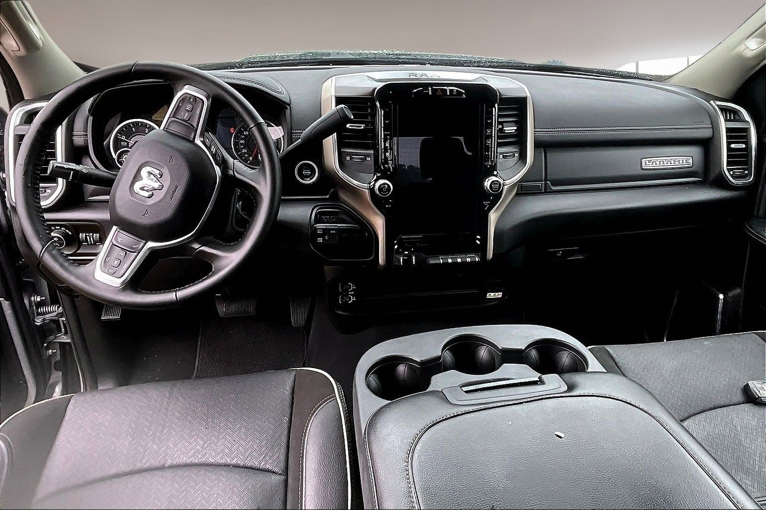 Used 2024 RAM 2500 Laramie image 8