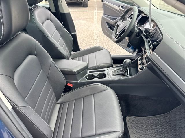 Certified 2021 Volkswagen Jetta SE w/ SE Cold Weather Package image 35