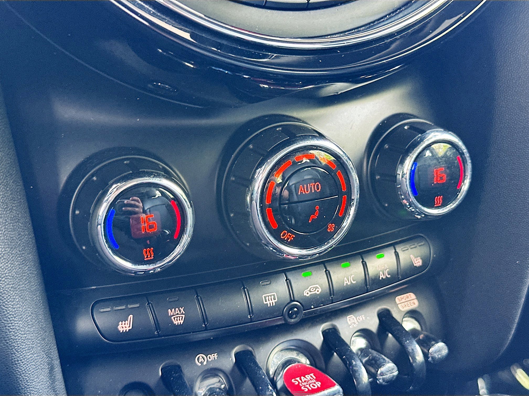 Used 2019 MINI Cooper S w/ Premium Package FWD image 16