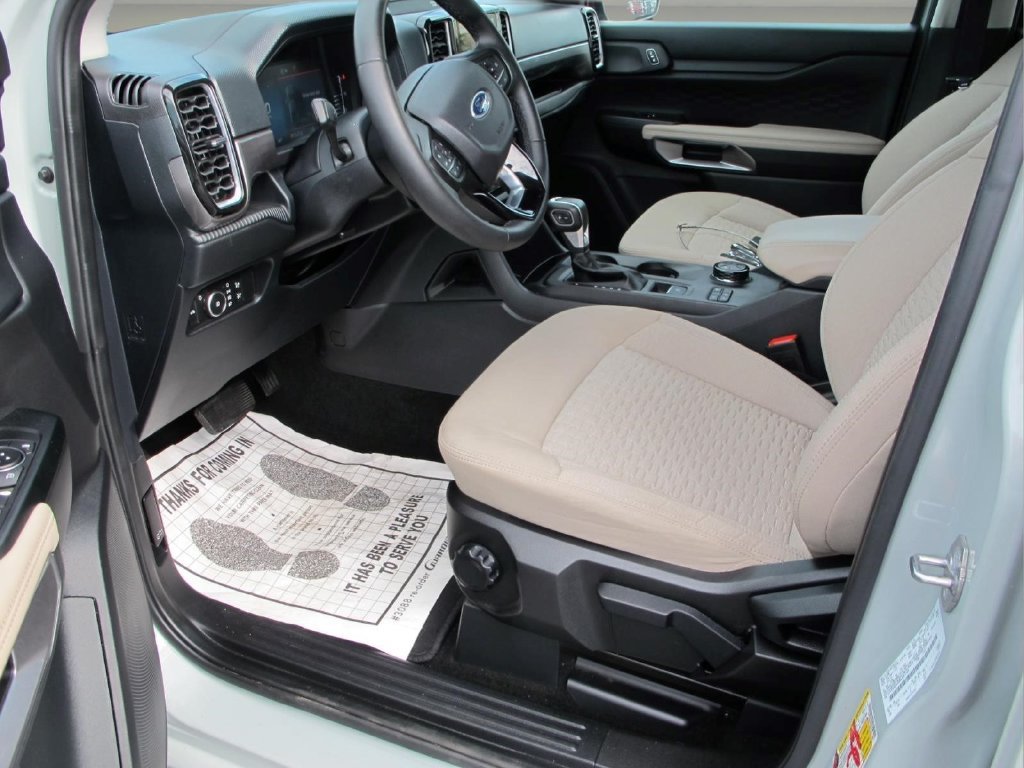 Used 2024 Ford Ranger XLT w/ Technology Package AWD/4WD image 10