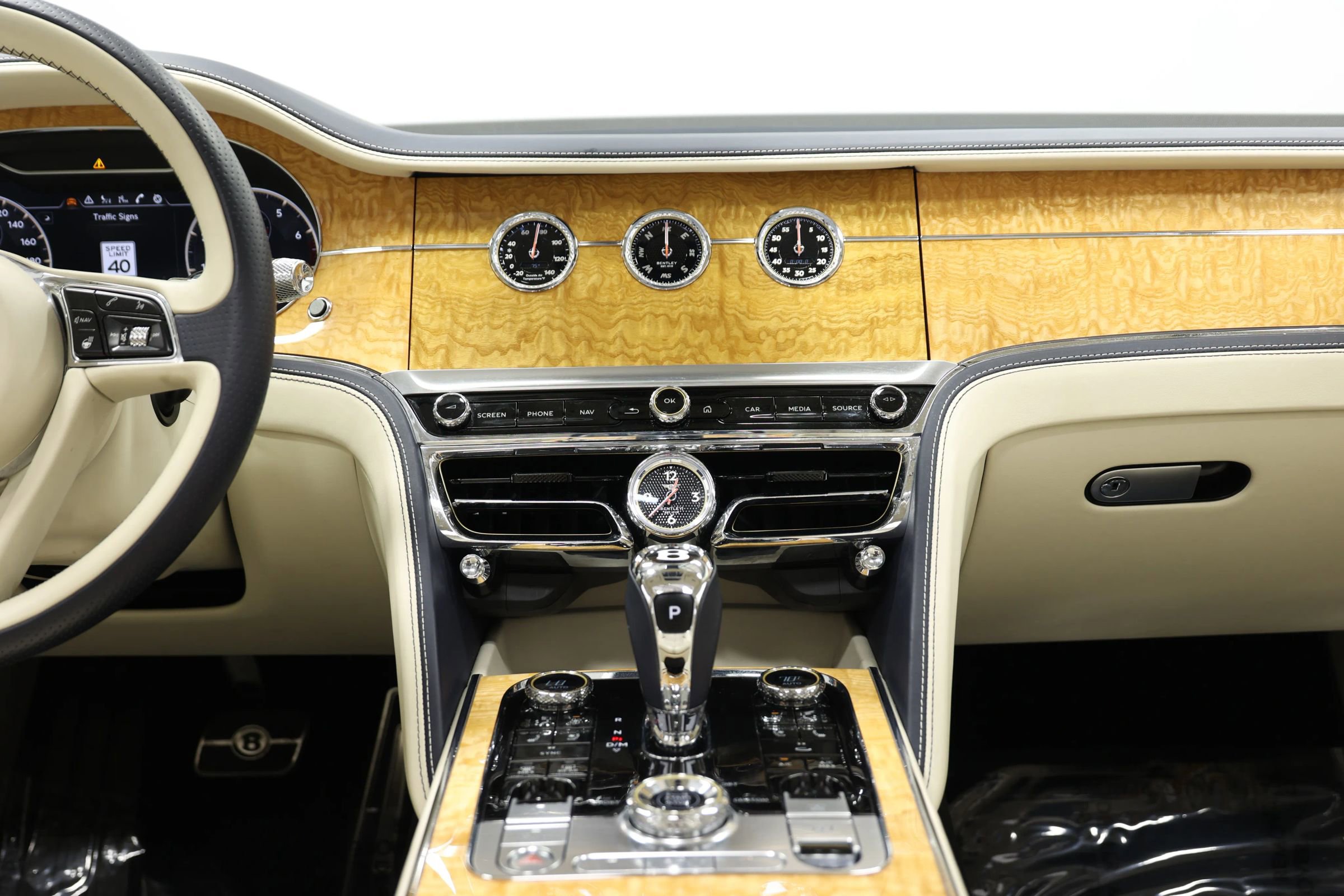 Used 2020 Bentley Flying Spur W12 w/ First Edition Specification image 37