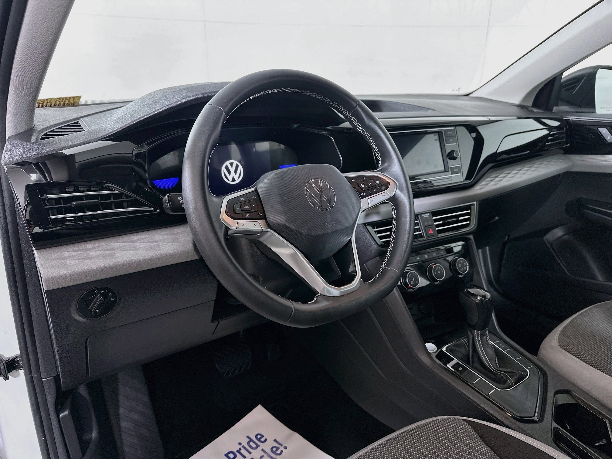 Certified 2023 Volkswagen Taos S FWD image 9