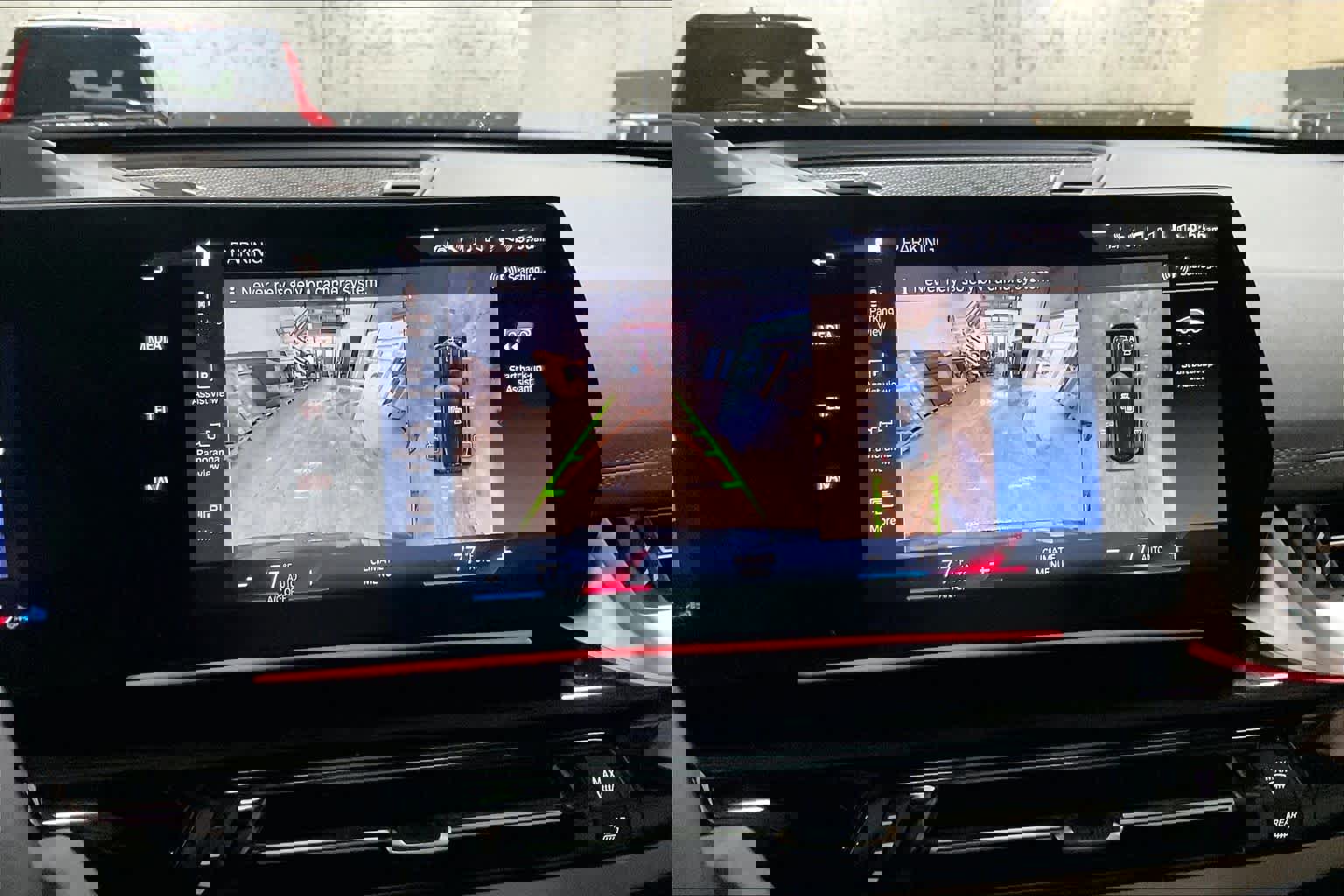 Used 2023 BMW X1 xDrive28i w/ Premium Package image 23