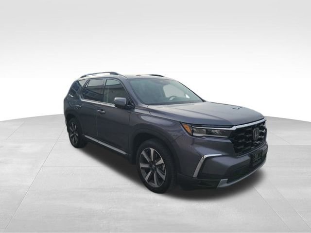 Used 2025 Honda Pilot Elite image 7