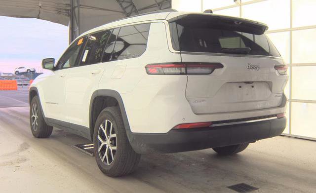 Used 2024 Jeep Grand Cherokee L Limited w/ Luxury Tech Group II image 5