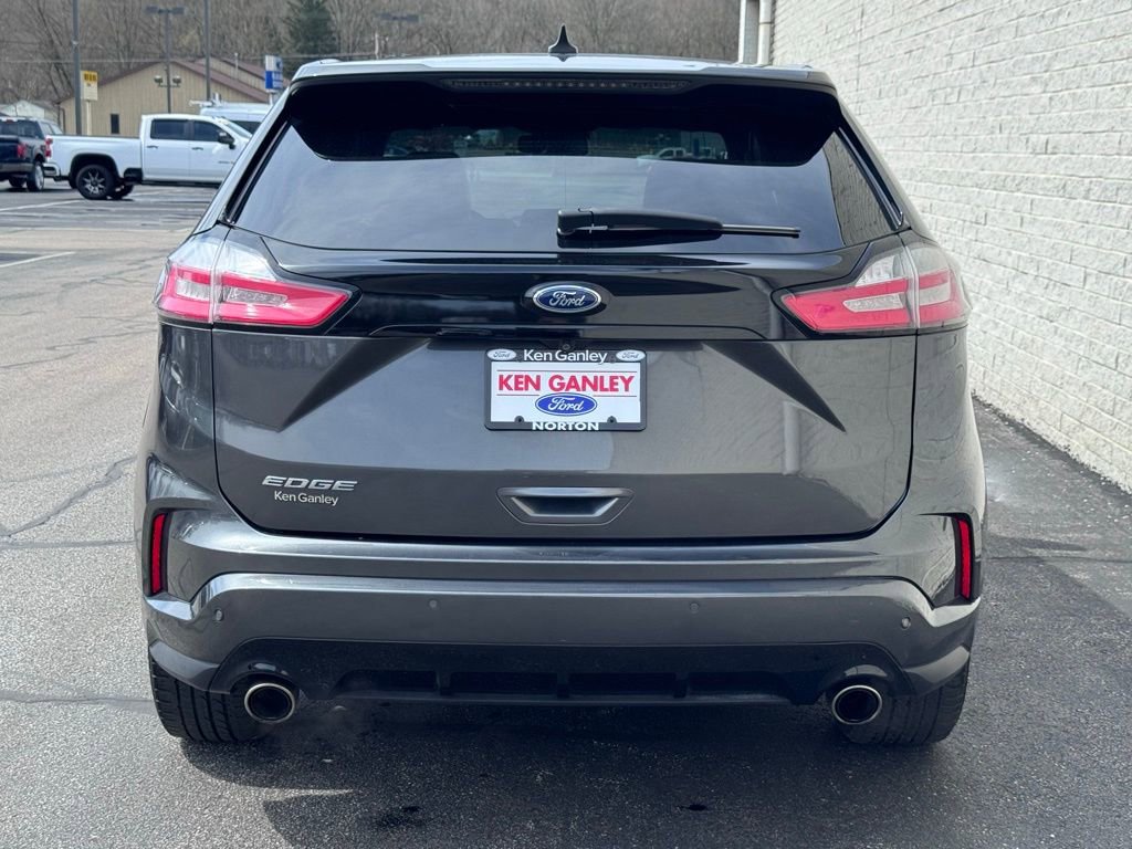 Certified 2020 Ford Edge ST-Line w/ Cold Weather Package AWD/4WD image 10