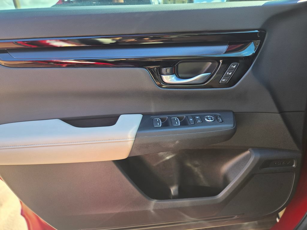 Used 2025 Honda CR-V EX-L image 27