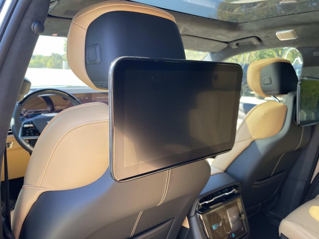 New 2026 Cadillac Escalade IQL Sport 2 image 19