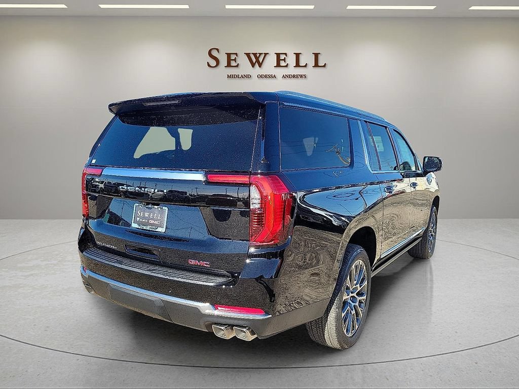 Used 2026 GMC Yukon XL Denali w/ Sun & Power Step Package AWD/4WD image 5