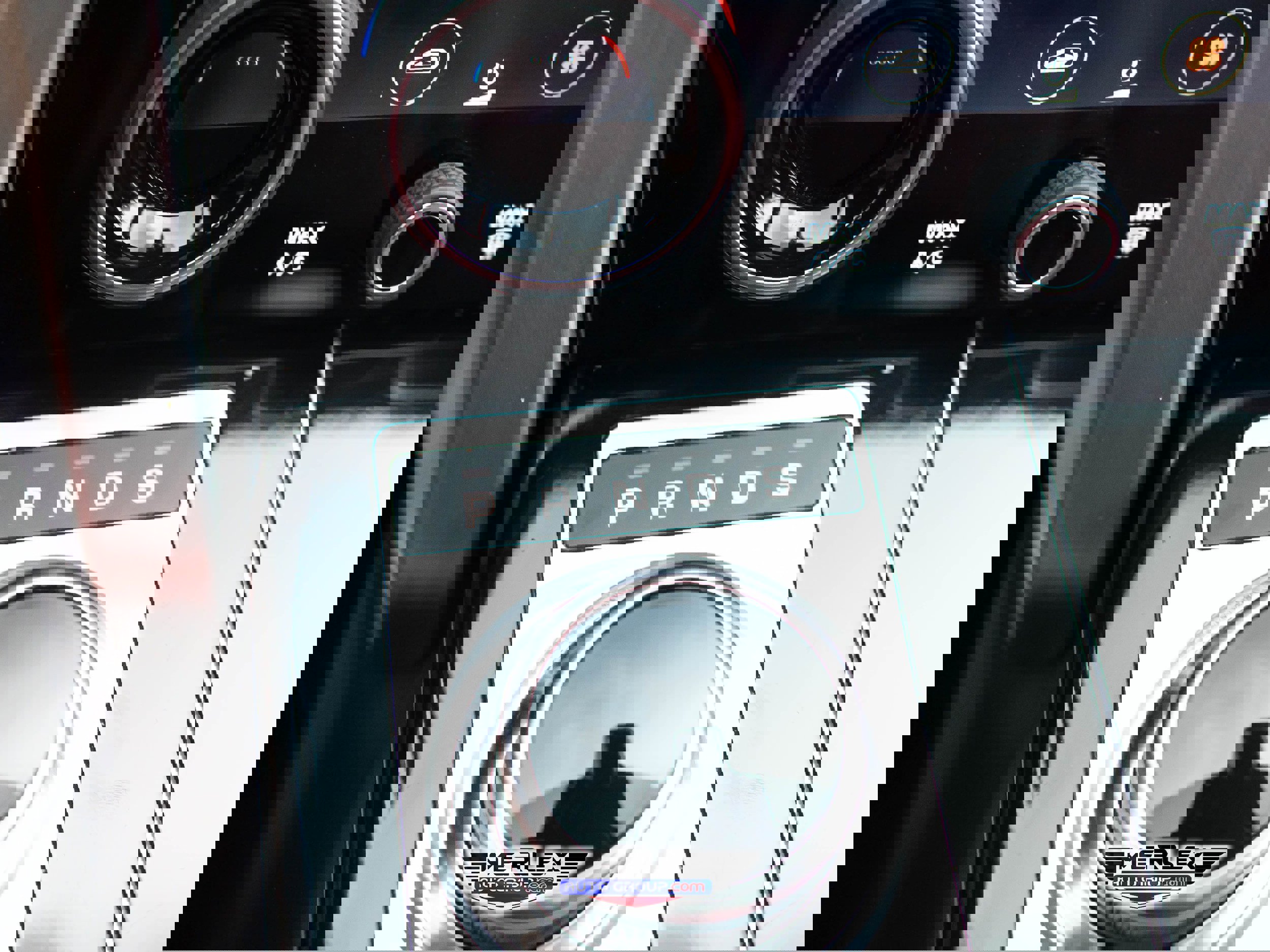 Used 2020 Land Rover Range Rover Autobiography image 35