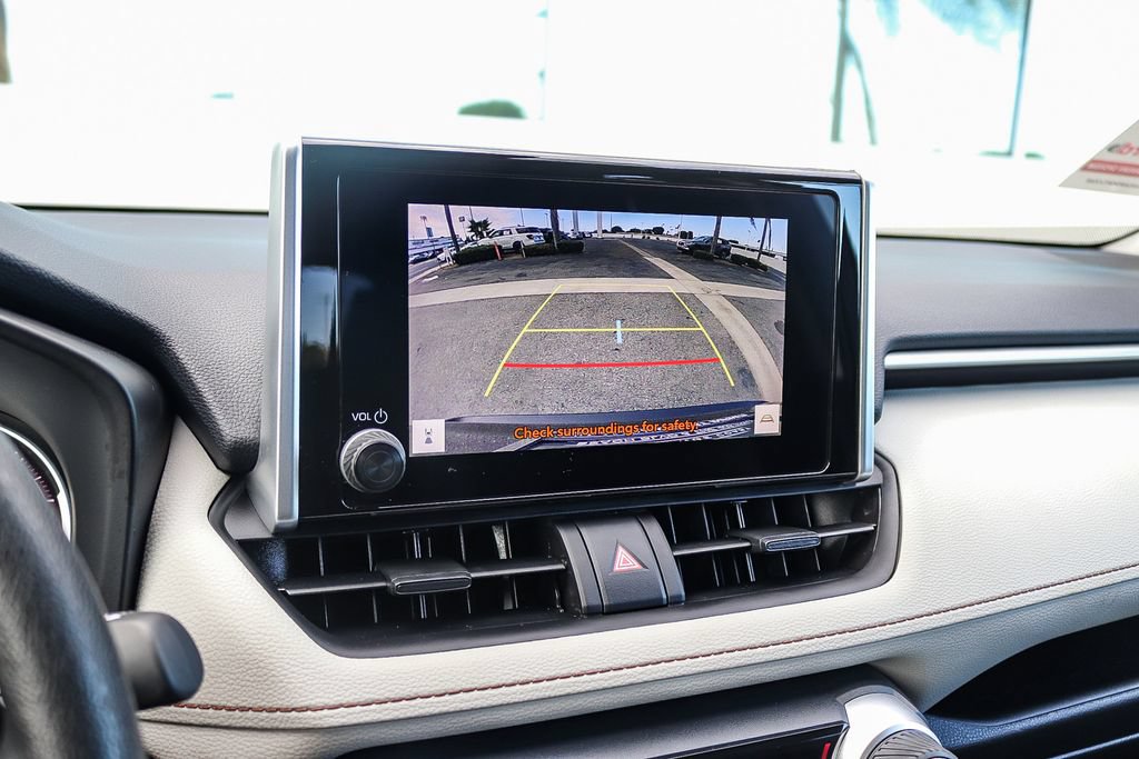 Used 2024 Toyota RAV4 XLE FWD image 24