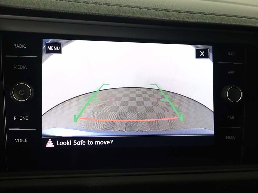 Used 2019 Volkswagen Jetta SEL Premium image 47