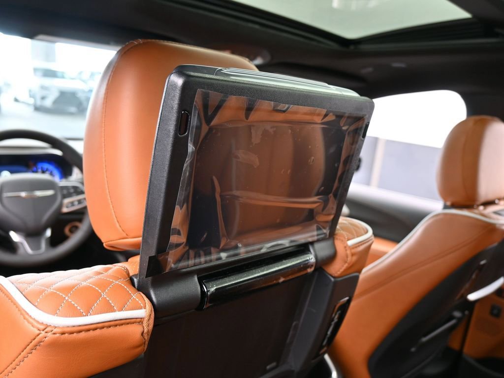 New 2026 Chrysler Pacifica Pinnacle image 37
