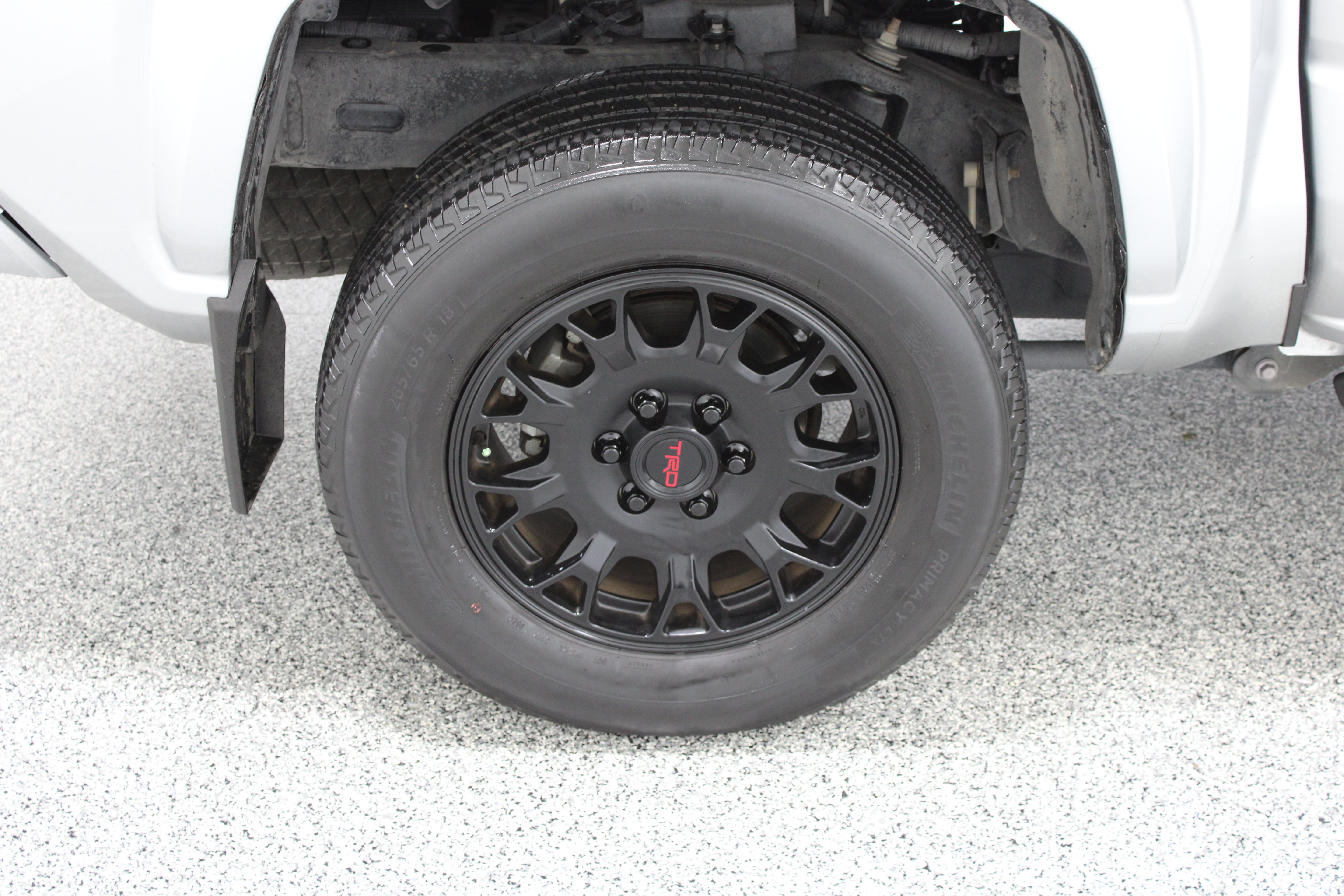 Used 2024 Toyota Tacoma SR5 RWD image 6