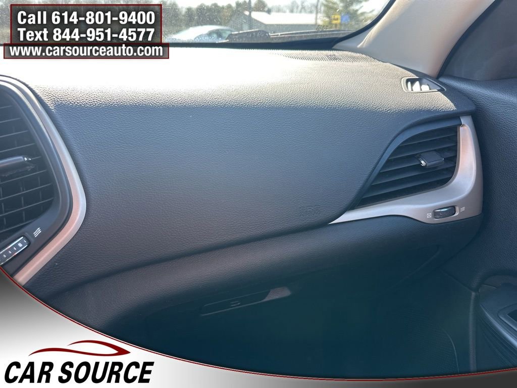 Used 2015 Jeep Cherokee Latitude image 22