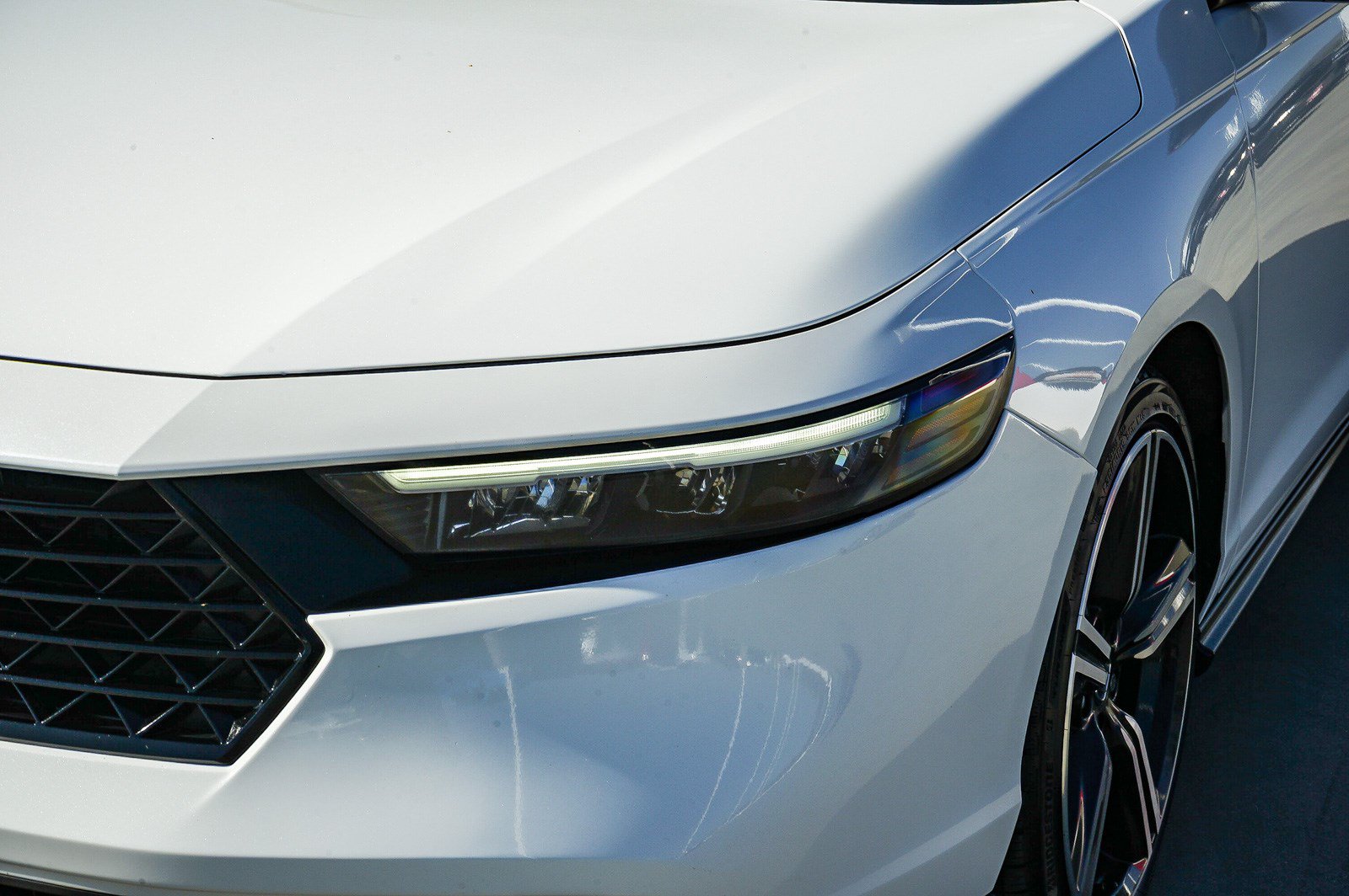 Used 2024 Honda Accord Sport image 8