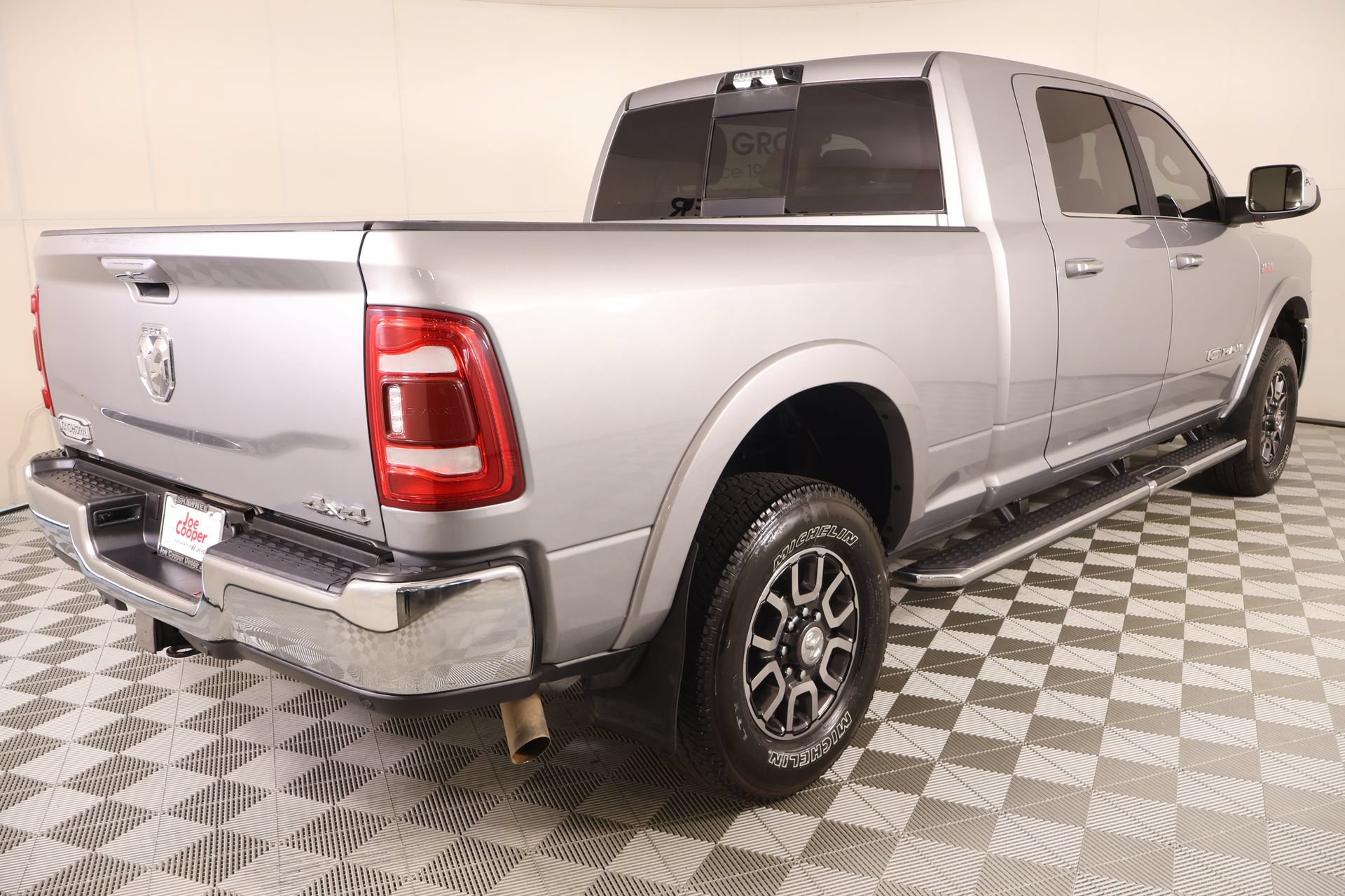 Used 2022 RAM 3500 Limited w/ Protection Group AWD/4WD image 22