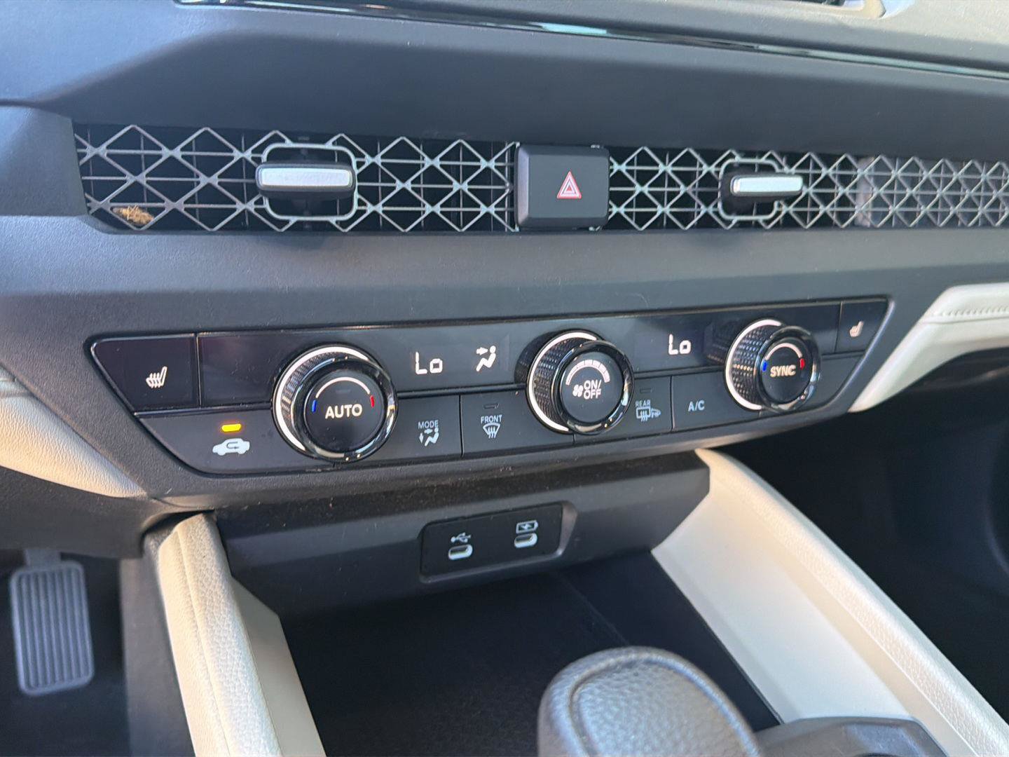 Used 2023 Honda Accord EX image 25