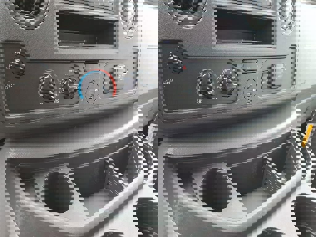 New 2026 Ford E-350 and Econoline 350 Super Duty w/ Power Equipment Group image 19