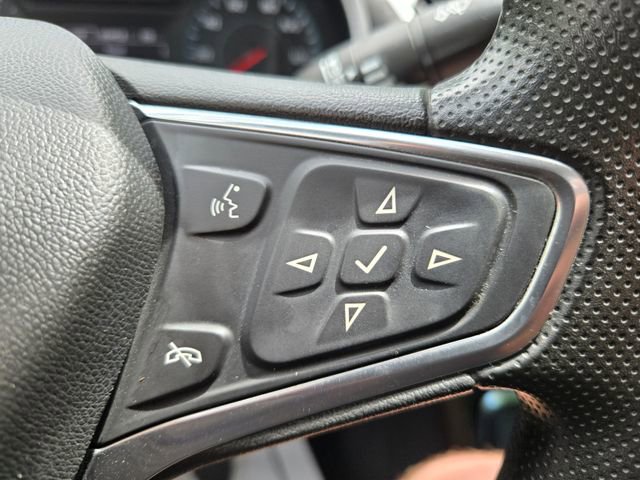 Used 2022 Chevrolet Malibu LT FWD image 17