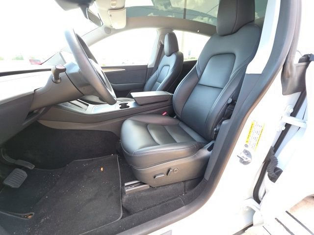 Used 2023 Tesla Model Y Long Range image 13