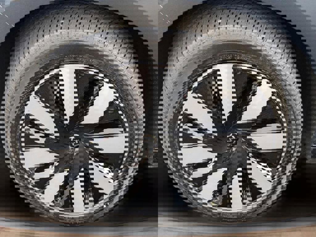 New 2025 Volvo EX90 Ultra image 9