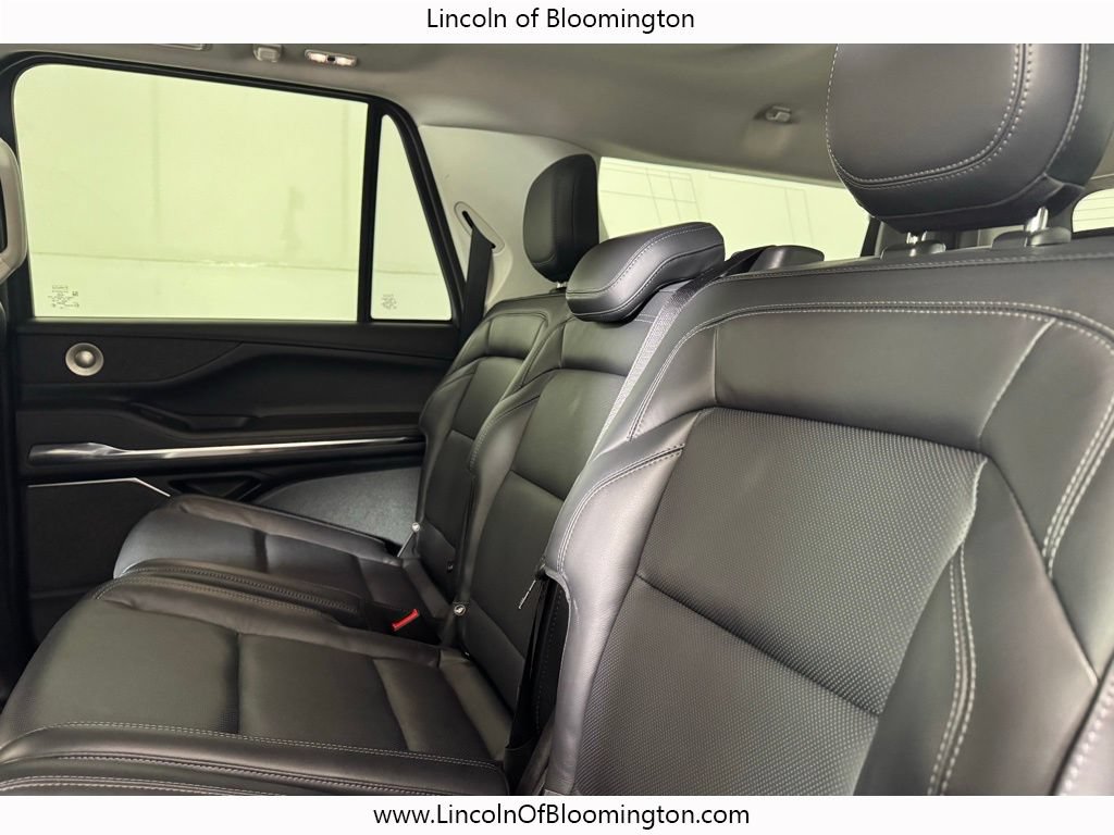 Certified 2025 Lincoln Navigator L Reserve AWD/4WD image 51