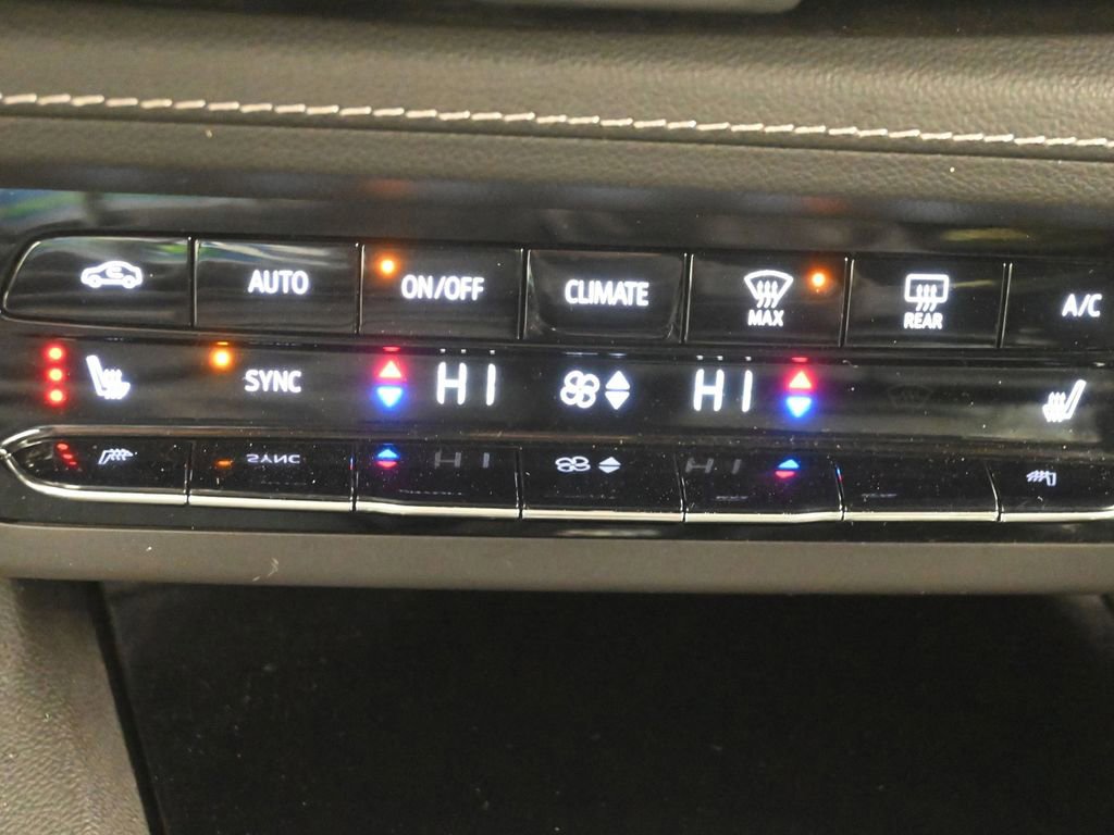 Used 2021 Buick Envision Preferred image 16