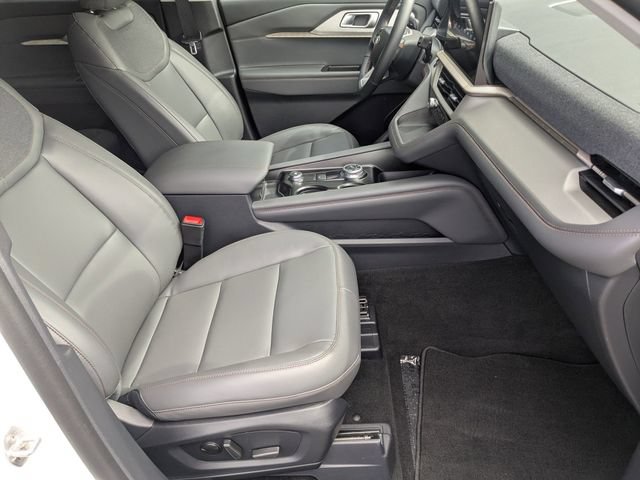 New 2026 Ford Explorer Active w/ Active Comfort Package AWD/4WD image 24